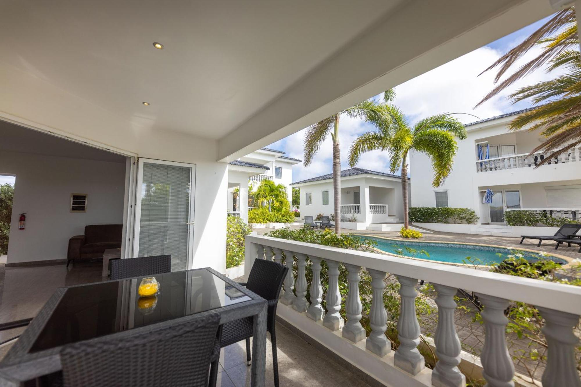 Palm Crest Apartment Jan Thiel ภายนอก รูปภาพ